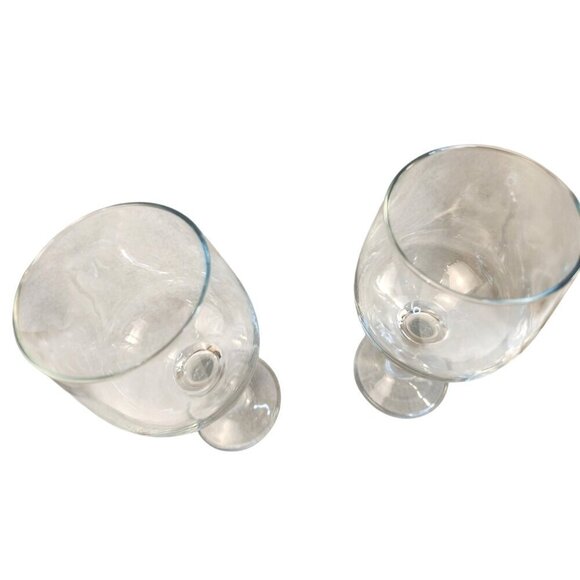 Wine Glasses or Water Goblets Elegant Design For Dining Or Entertaining Set of - Picture 4 of 7